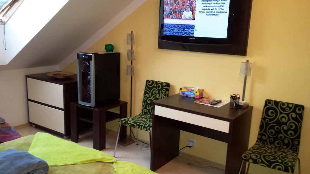 Free Apartman Besenova Phòng bức ảnh
